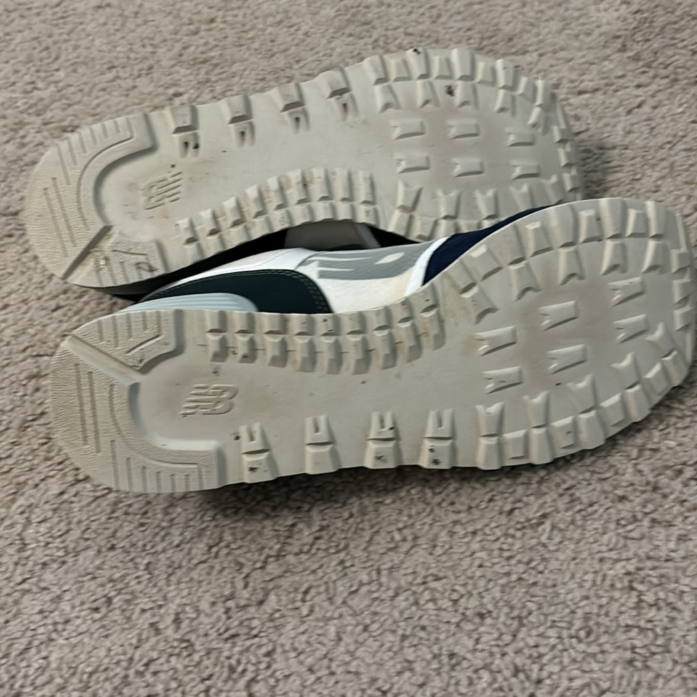 Men’s 11.5 New Balance - Picture 5 of 5